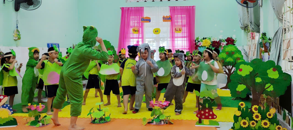 HỘI THI GIÁO VIÊN MẦM NON DẠY GIỎI CẤP TRƯỜNG