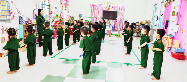 HỘI THI GIÁO VIÊN MẦM NON DẠY GIỎI CẤP TRƯỜNG