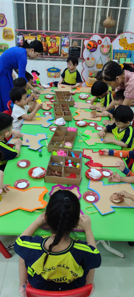 HỘI THI GIÁO VIÊN MẦM NON DẠY GIỎI CẤP TRƯỜNG