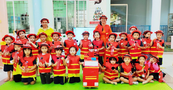 HỘI THI GIÁO VIÊN MẦM NON DẠY GIỎI CẤP TRƯỜNG