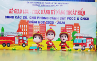 TẬP HUẤN PCCC- THỰC HÀNH KỸ NĂNG THOÁT HIỂM 